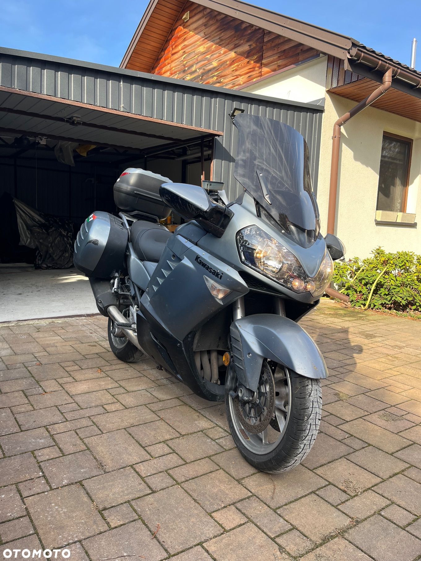 Kawasaki Concours - 1