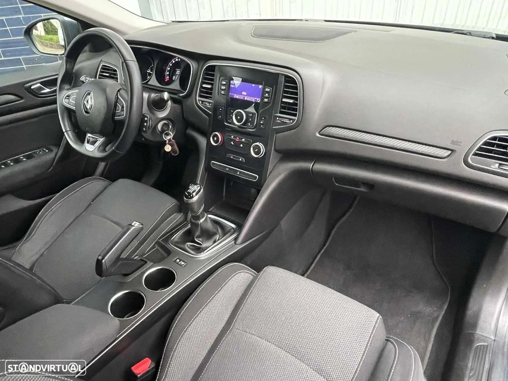 Renault Mégane 1.5 Blue dCi Zen - 12
