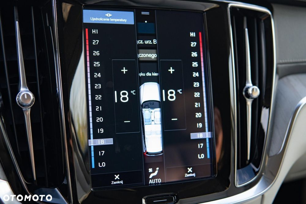 Volvo V60 Cross Country Pro B5 B AWD - 30