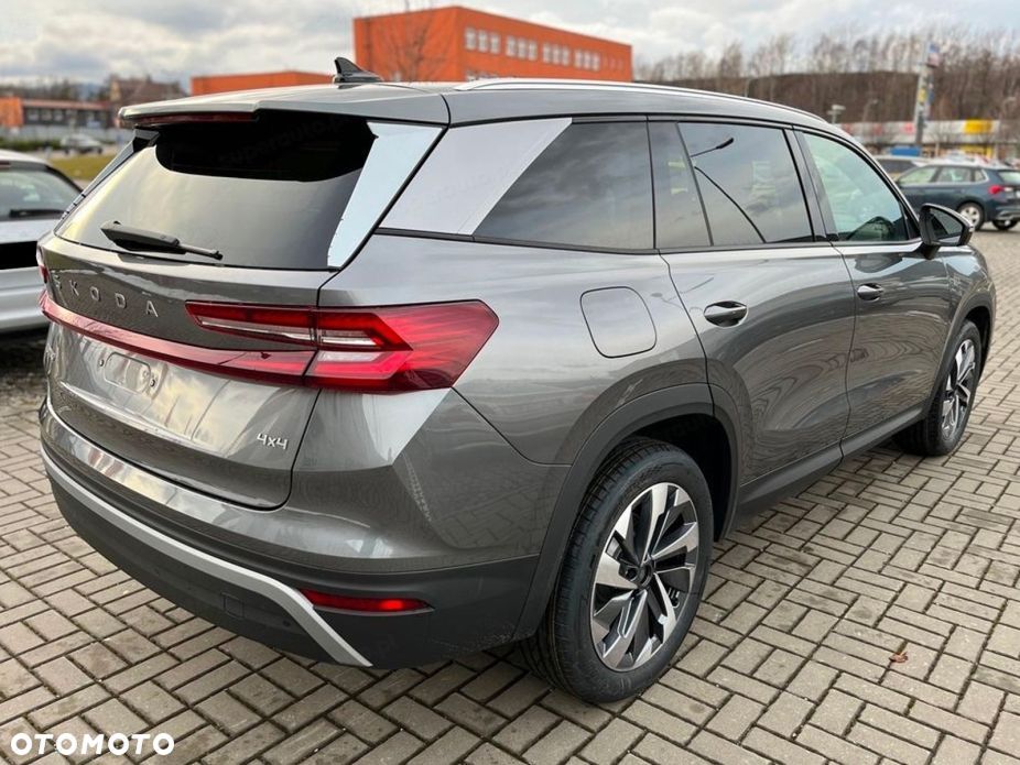 Skoda Kodiaq 2.0 TSI 4x4 Drive DSG - 2