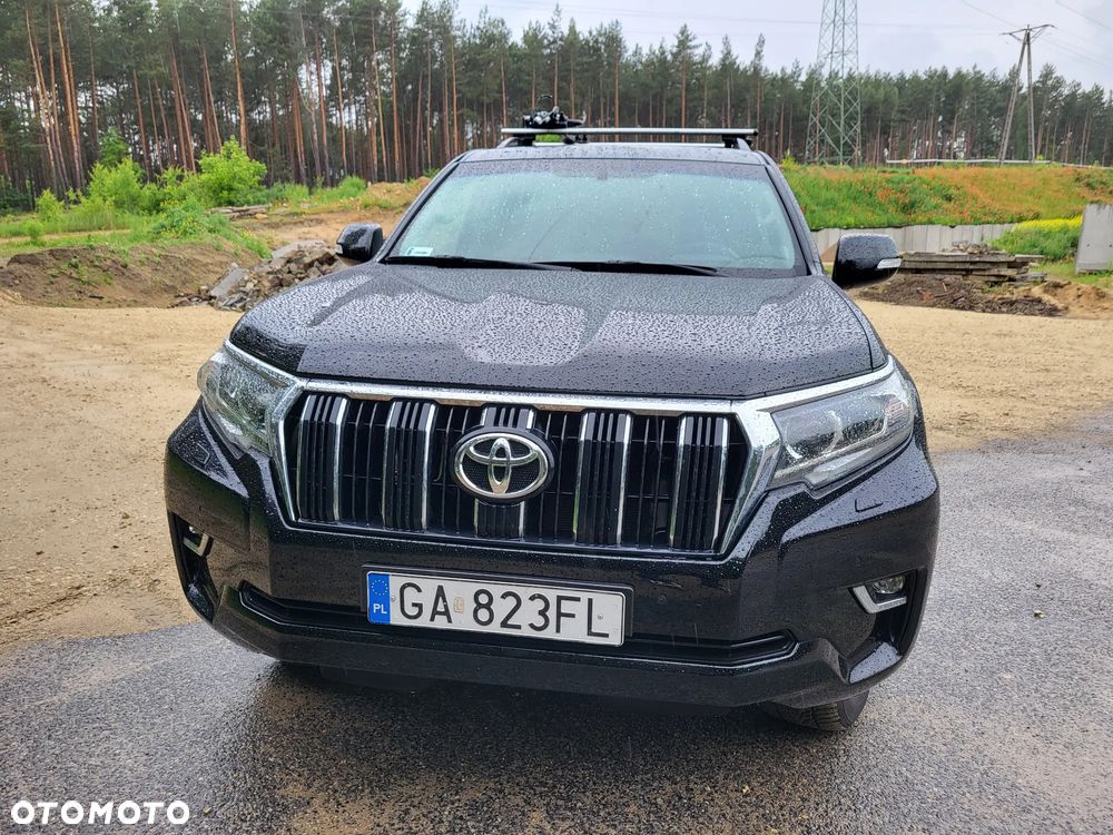 Toyota Land Cruiser - 3