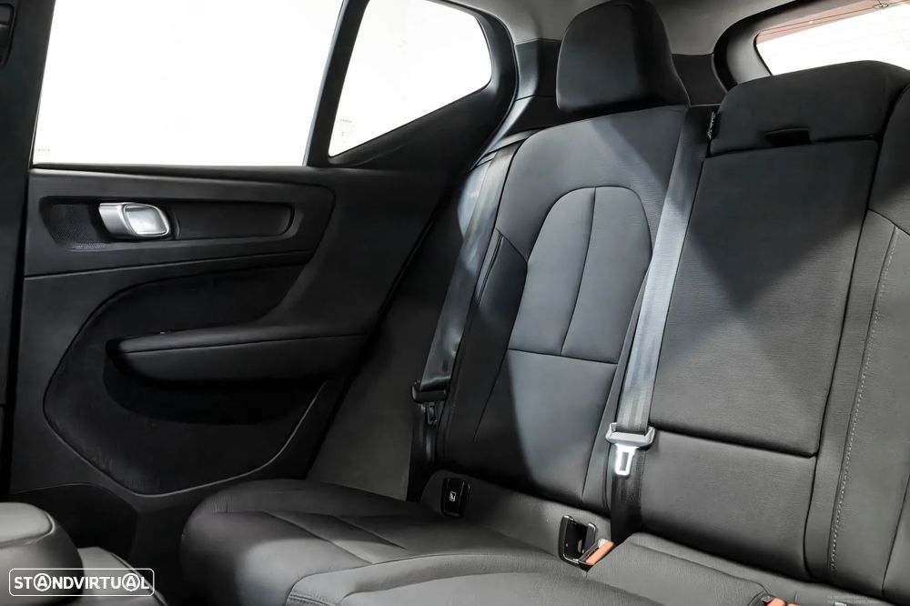 Volvo XC 40 1.5 T5 PHEV Momentum Plus - 20