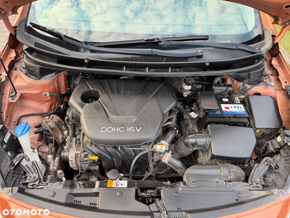 Hyundai i30 1.6 Comfort - 15