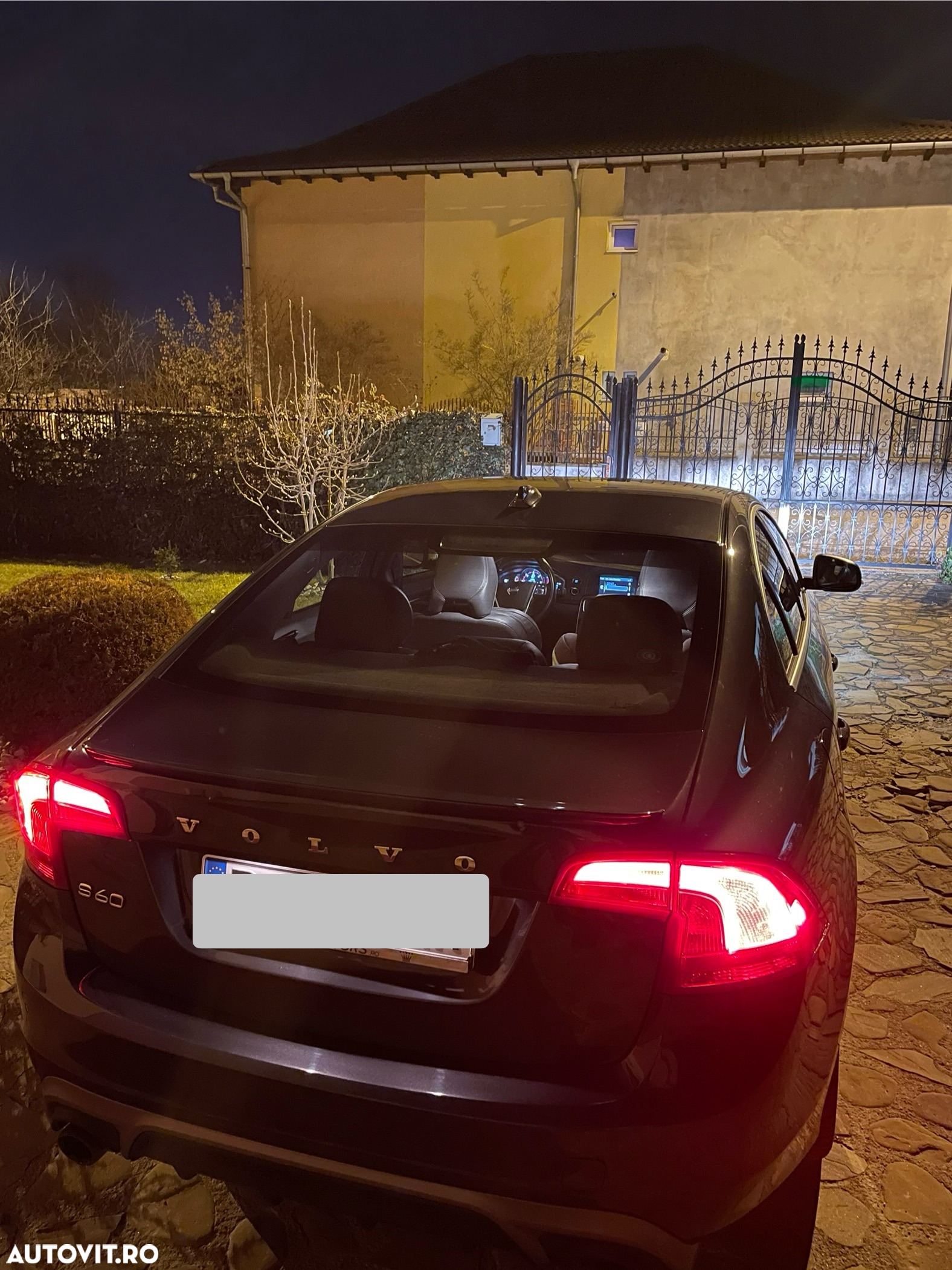 Volvo S60 D2 Start-Stop R-Design - 15