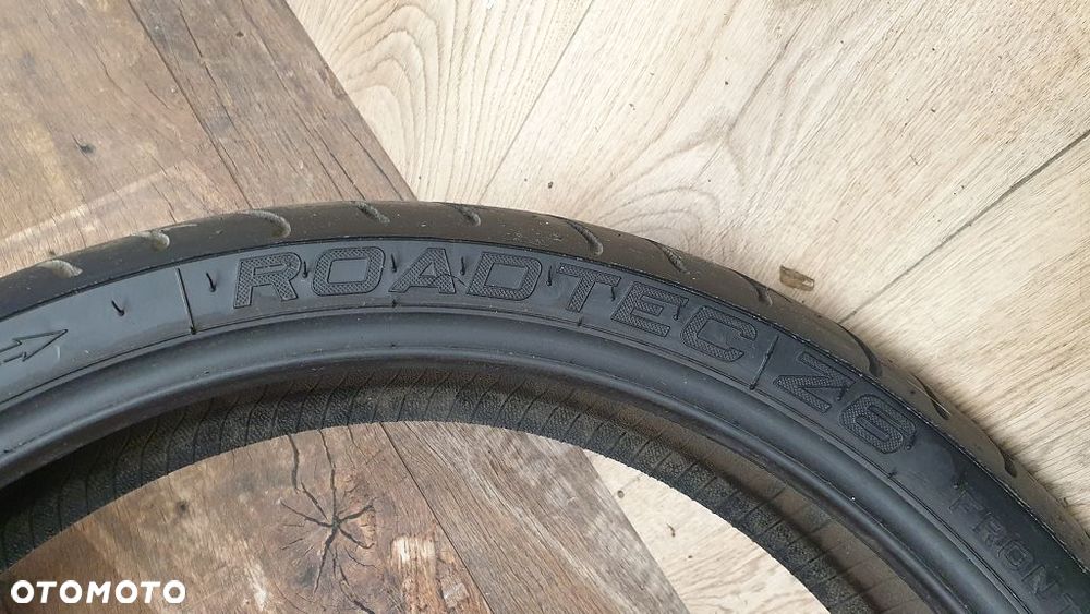 Opona 110/70ZR17 Metzeler Roadtec Z6 - 4
