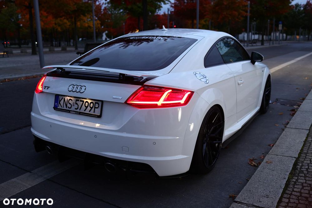 Audi TT Coupé - 19