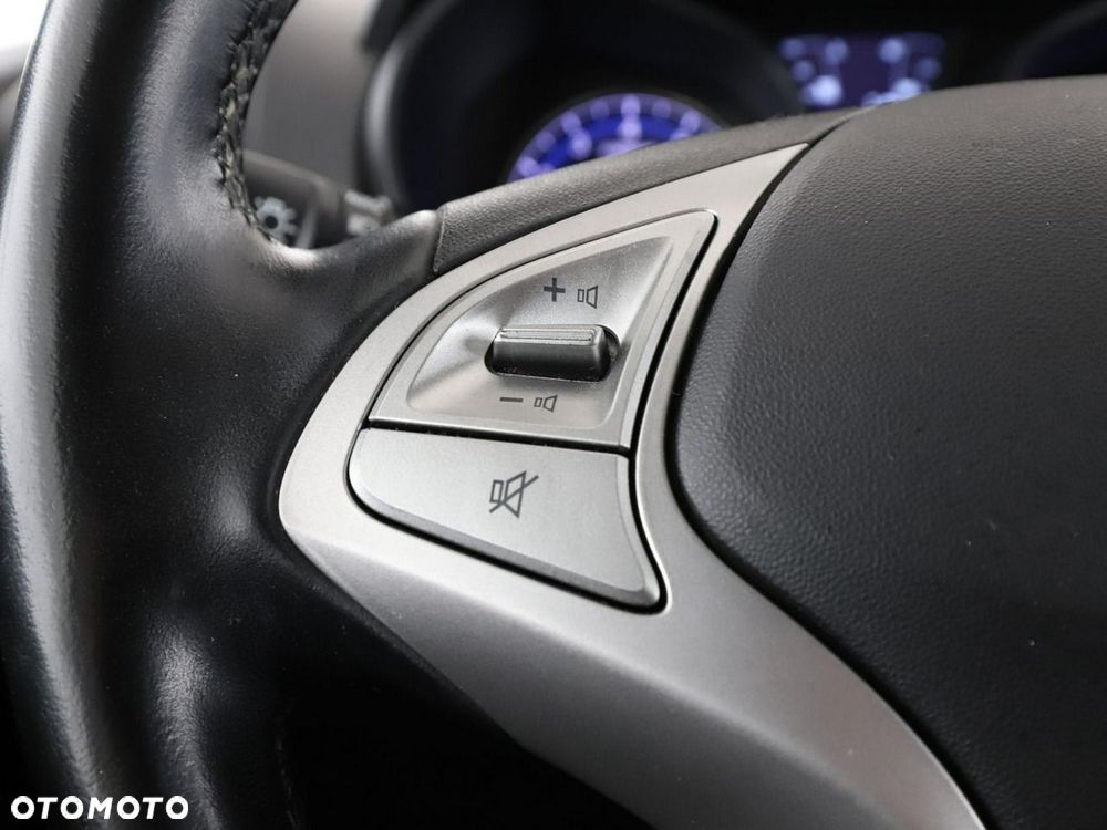 Hyundai ix20 1.4 blue Space - 29