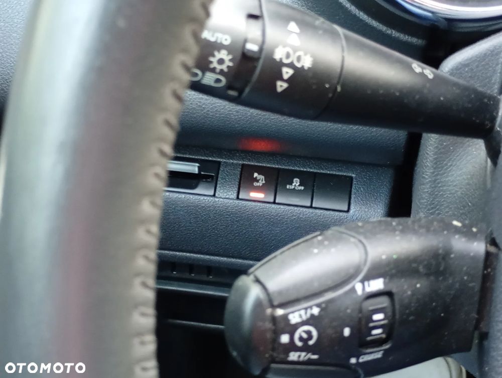 Peugeot 5008 - 32