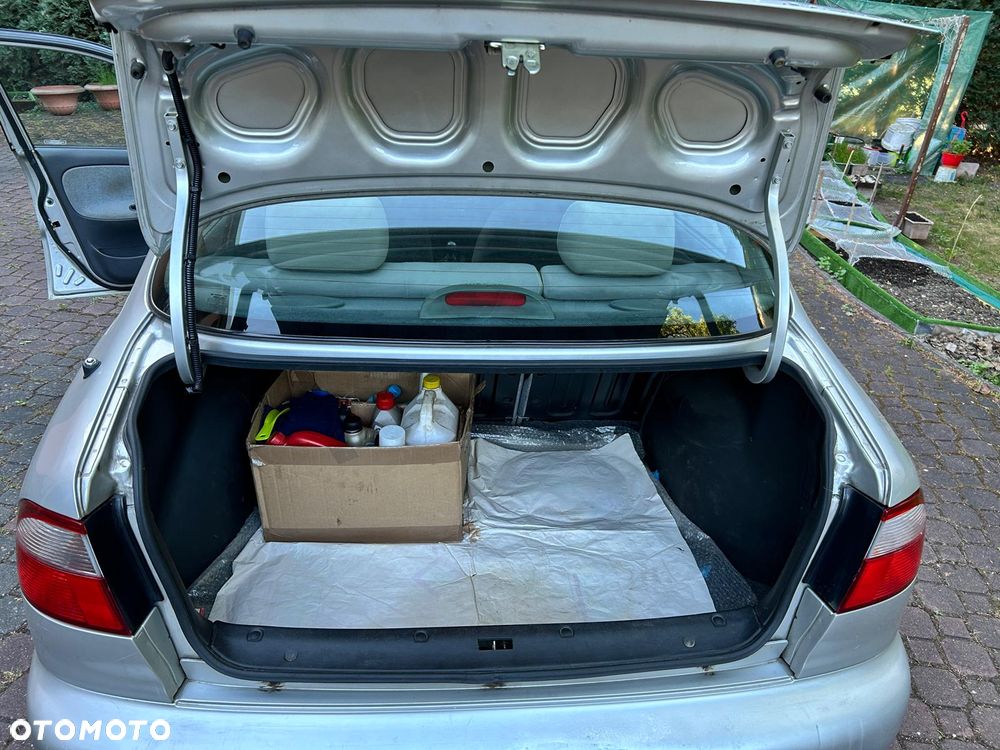 Daewoo Lanos 1.5 SE - 5
