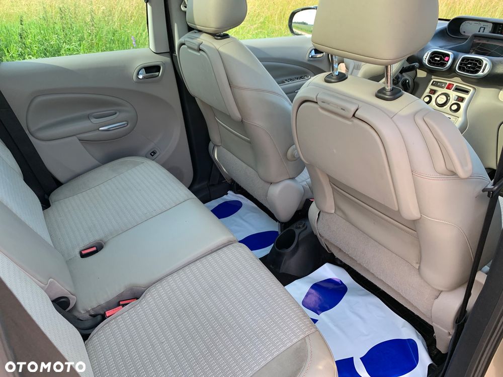 Citroën C3 Picasso 1.6 HDi Exclusive - 27