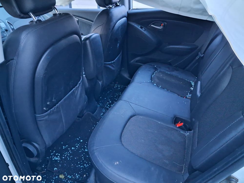 Hyundai ix35 1.6 2WD blue Comfort - 15