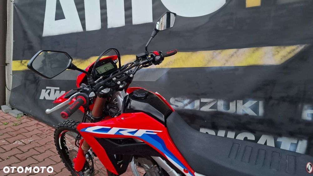 Honda CRF - 17