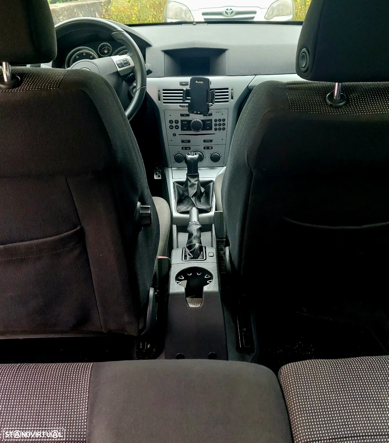 Opel Astra Caravan - 9