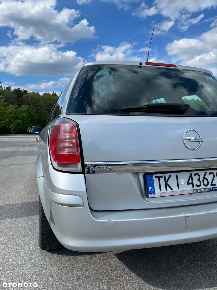 Opel Astra 1.6 - 17