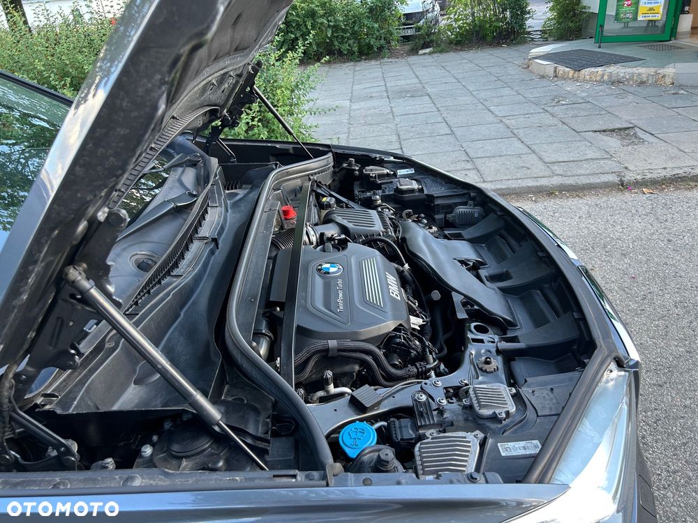 BMW X1 xDrive20d xLine sport - 8