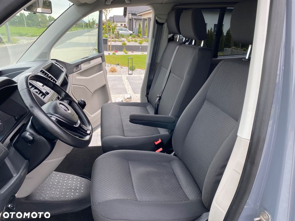 Volkswagen Caravelle L1 Comfortline - 9