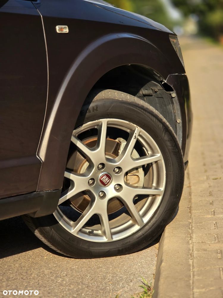 Fiat Freemont 2.0 Multijet Lounge AWD - 37