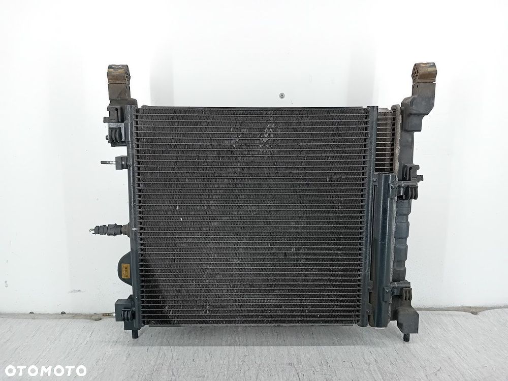 CHŁODNICA WODY Z WENTYLATOREM CHEVROLET SPARK II 95978940 1.2 16V - 1