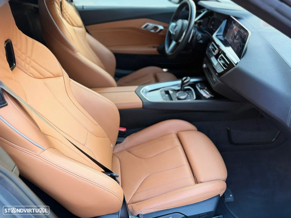 BMW Z4 30 i Pack M - 9