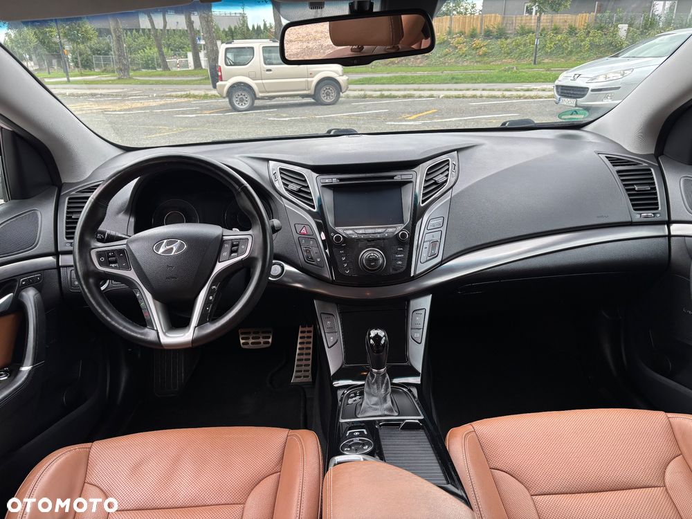 Hyundai i40 Kombi 1.7 CRDi DCT Premium - 30