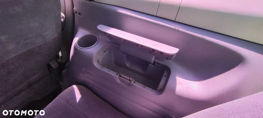 Suzuki Grand Vitara 2.7 V6 7os - 29