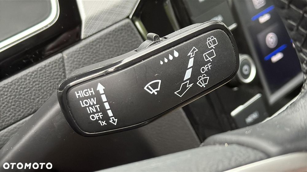 Volkswagen Passat 1.5 TSI EVO Business - 28