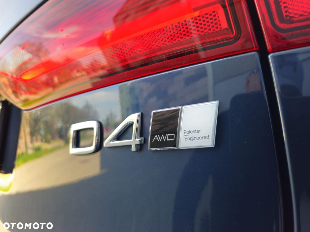 Volvo V90 Cross Country D4 SCR AWD - 21