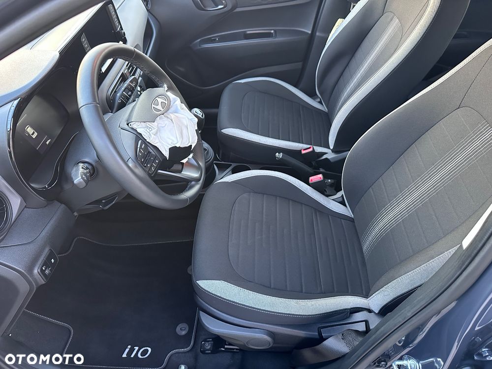 Hyundai i10 - 15
