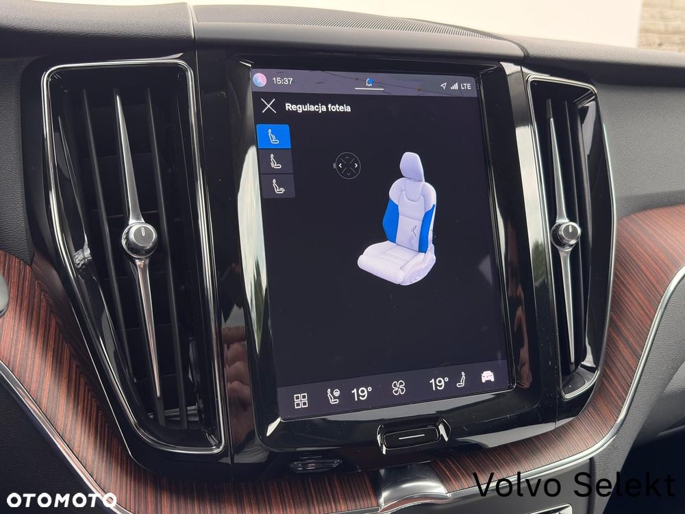 Volvo XC 60 - 36