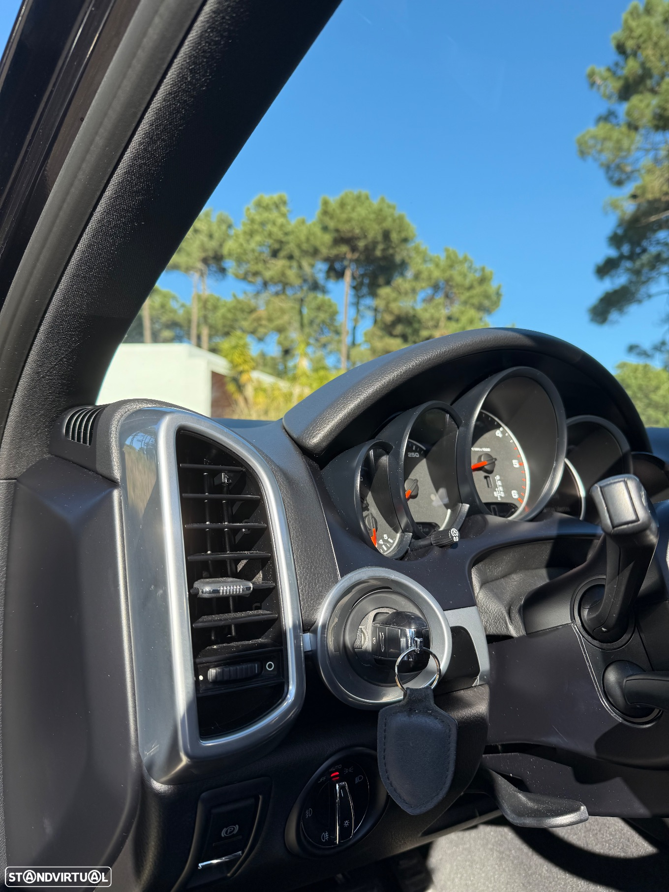 Porsche Cayenne Platinum Edition - 11