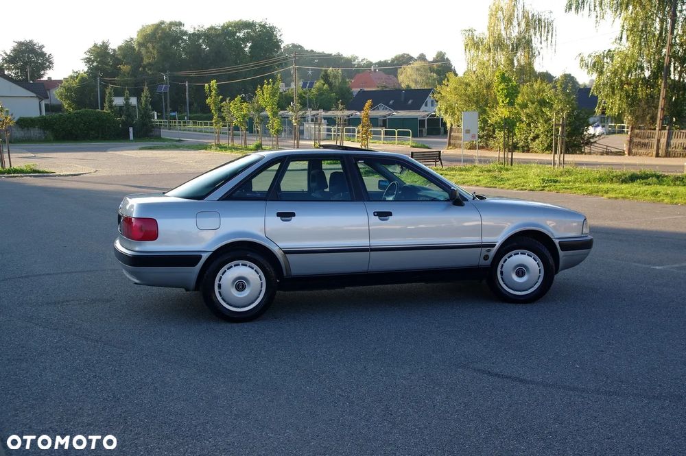 Audi 80 2.0 E - 17