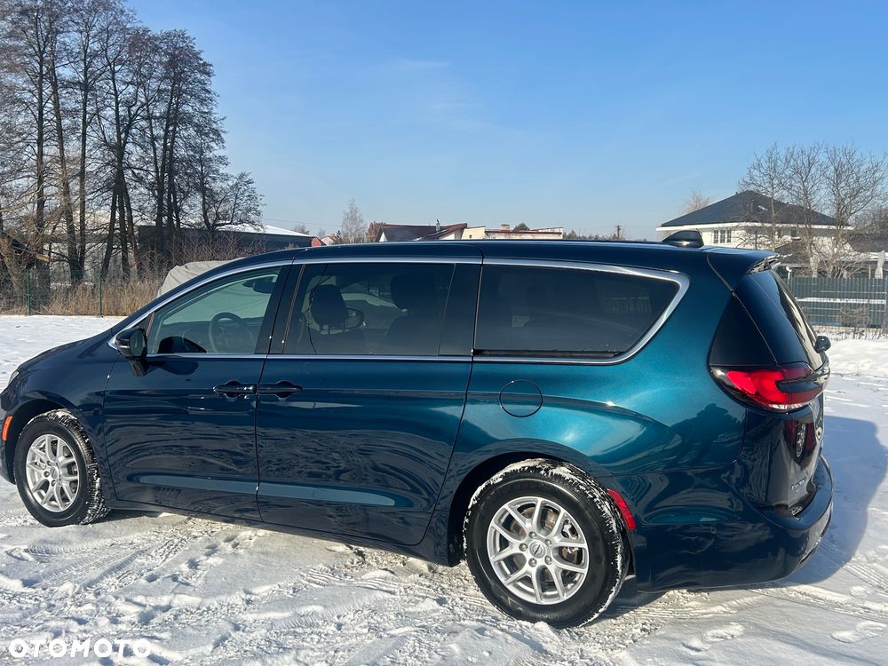 Chrysler Pacifica - 3