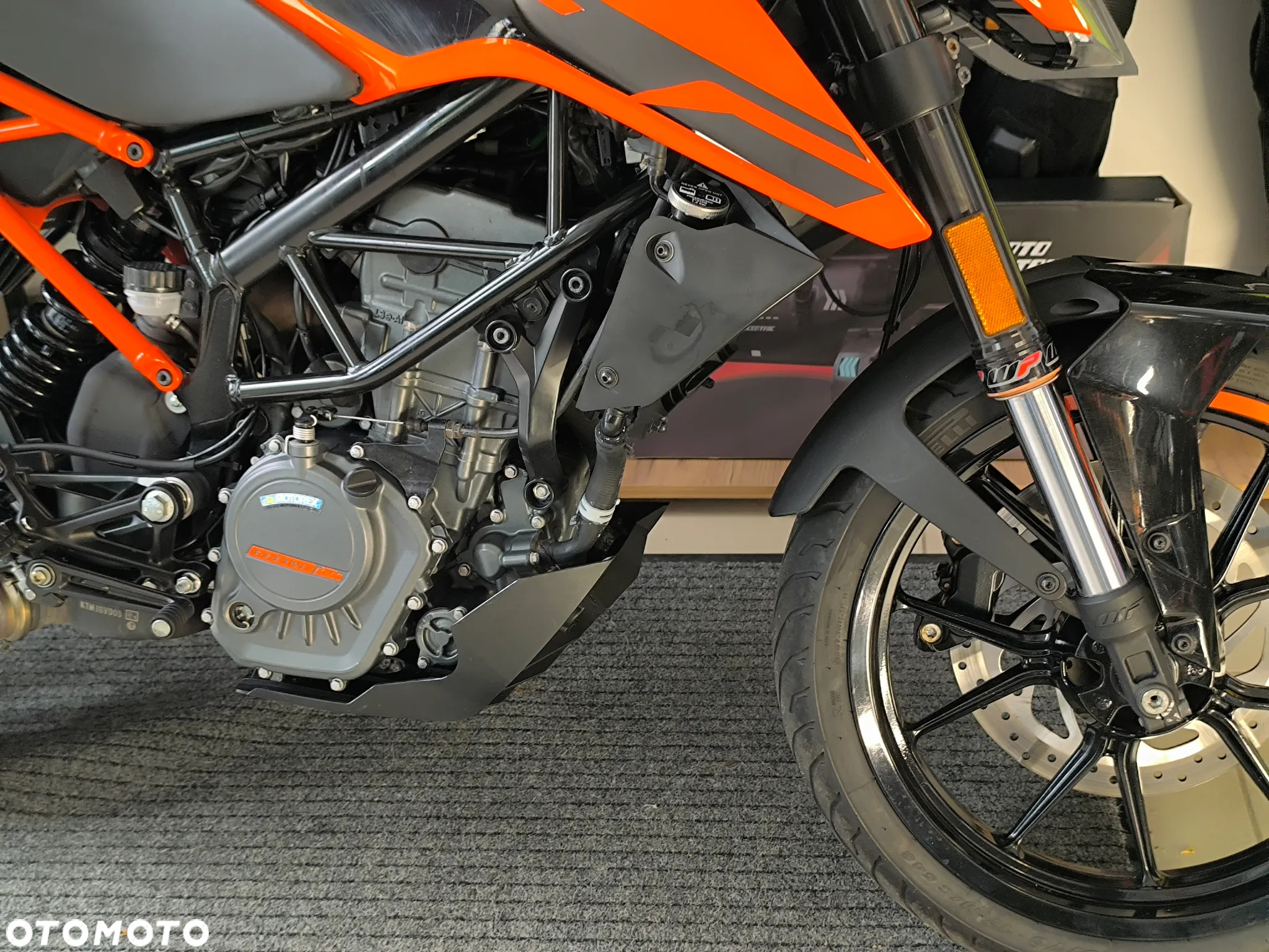 KTM Duke - 11