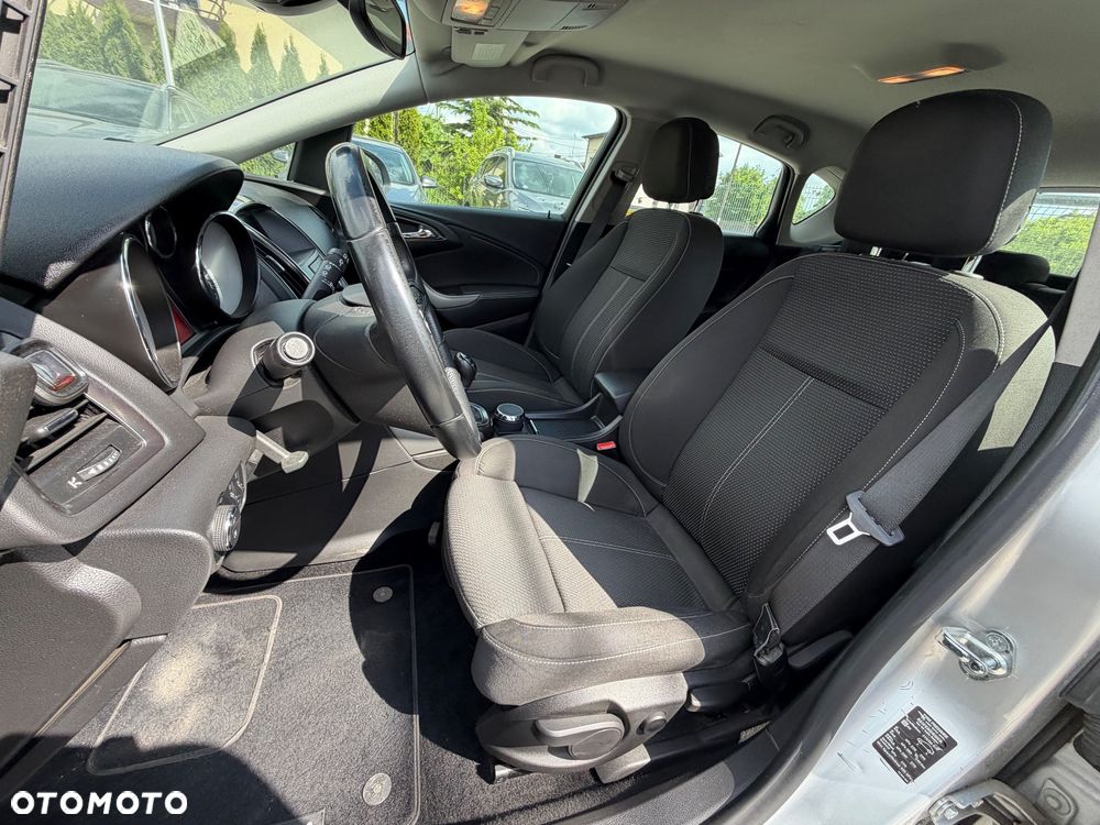 Opel Astra 1.6 Design Edition - 32