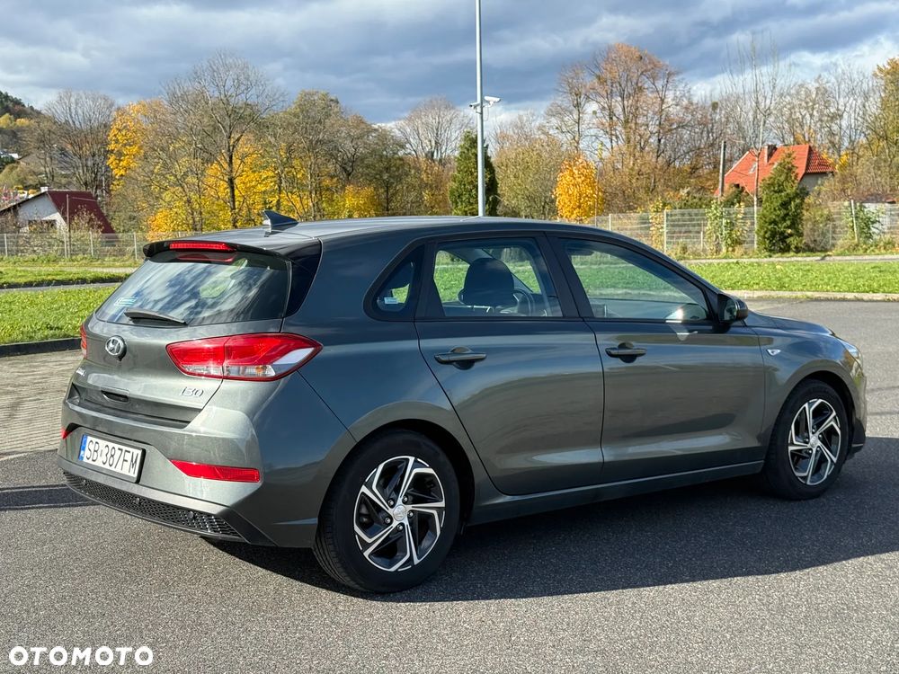 Hyundai i30 1.0 T-GDI Classic + DCT - 3