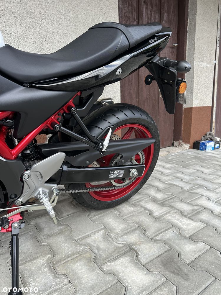 Suzuki SV - 35