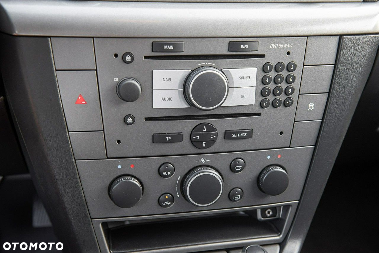 Opel Vectra 1.8 Cosmo - 11