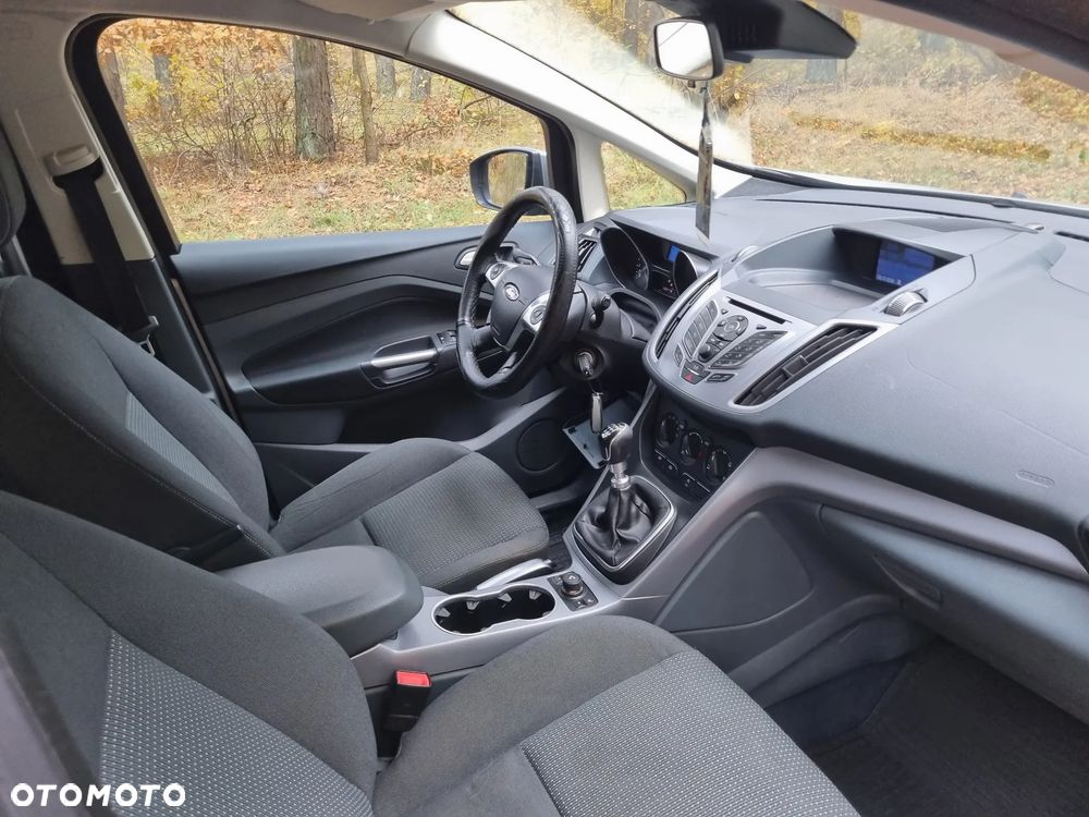 Ford Grand C-MAX - 7
