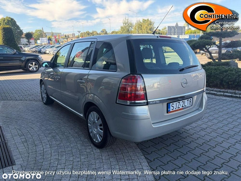 Opel Zafira - 4
