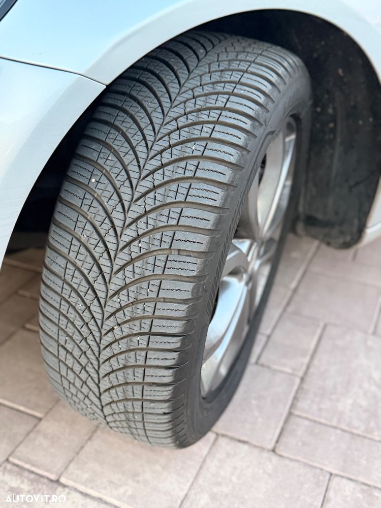 Mercedes-Benz C - 39