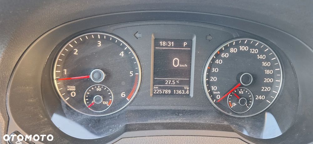 Volkswagen Sharan - 18