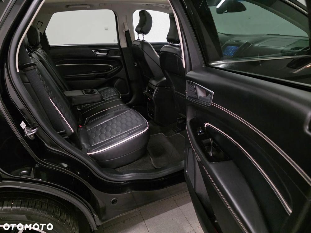 Ford Edge 2.0 EcoBlue Twin-Turbo 4WD ST-Line - 31