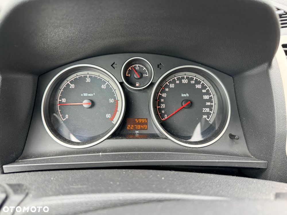 Opel Zafira 1.9 CDTI Enjoy - 17