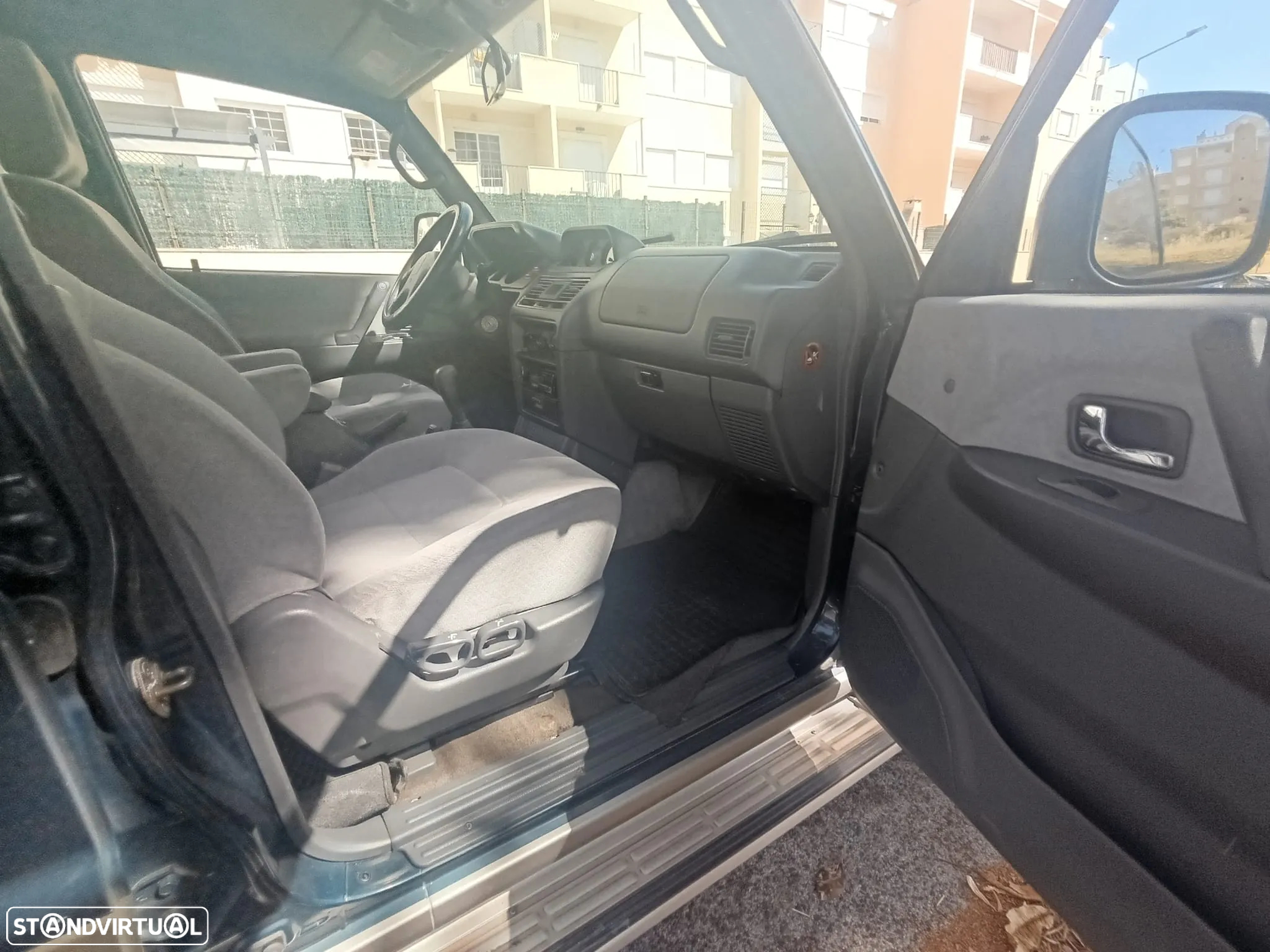 Mitsubishi Pajero 2.8 TD GLS Longo ABS - 20