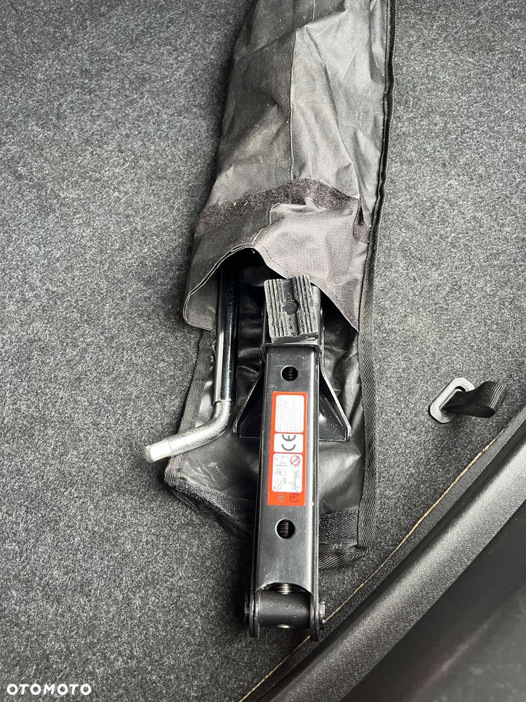 Volvo V40 - 39