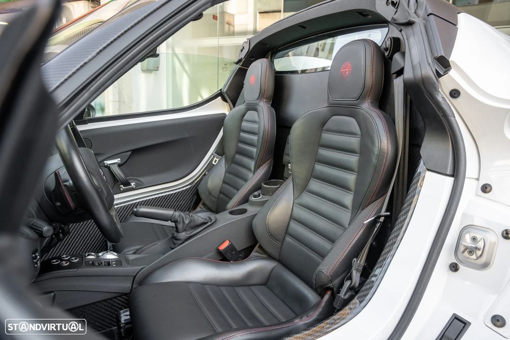 Alfa Romeo 4C Spider 1750 TBi - 9