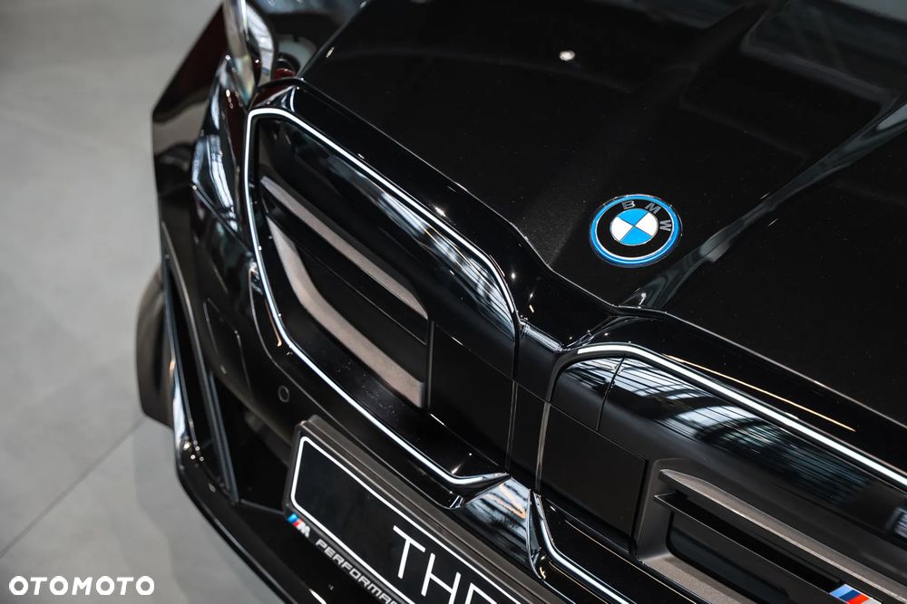 BMW i5 83.9kWh M60 xDrive - 12