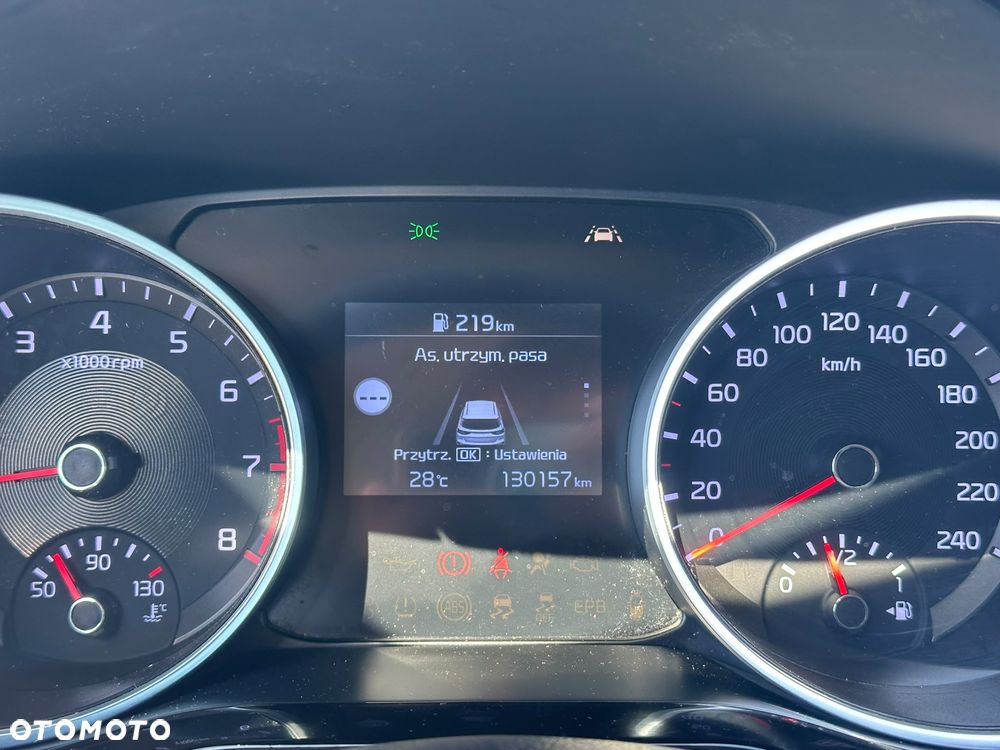 Kia Ceed - 13