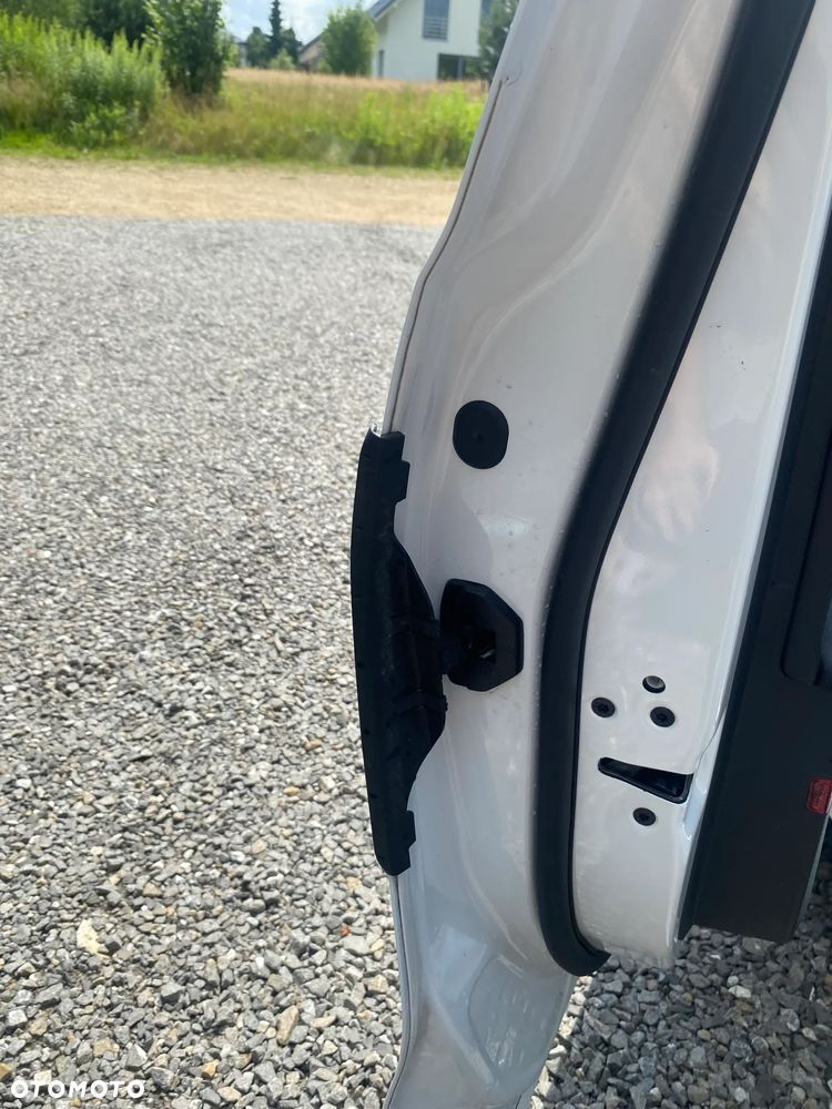 Ford Focus 1.5 EcoBlue STart-Stopp-System ST-LINE X - 31