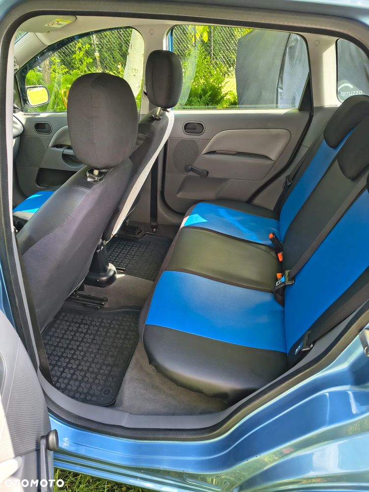 Ford Fiesta - 8